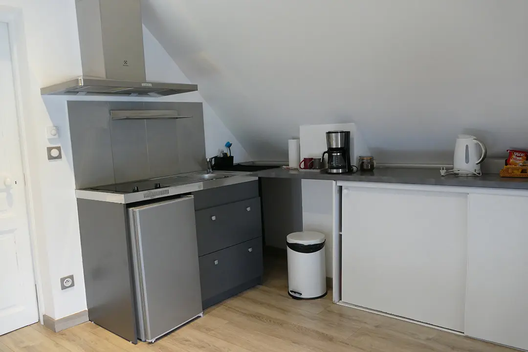 Gîte le Lido de Sézanne appartement le roseline confortable moderne accès jardin et extérieur douche cuisine une chambre séparée lit double endroit tranquille appartement le roseline confortable moderne accès jardin et extérieur douche cuisine une chambre séparée lit double endroit tranquille Le Lido gîte et logement